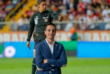 El director deportivo de los morados la emprendió contra Hugo Cruz tras la victoria ante Herediano.
