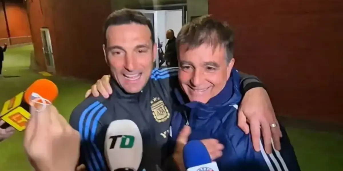 Entrenador de Argentina interrumpió una entrevista para darle un abrazo a Vivas