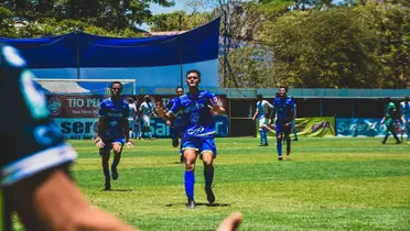 Jugador de Jicaral celebrando un gol. Foto: Jicaral.