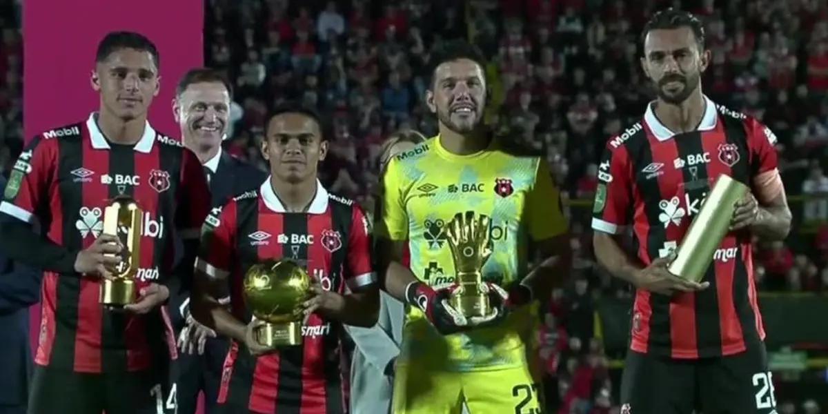 A los manudos nos les bastó con la copa, ya que también se dejaron los demás premios