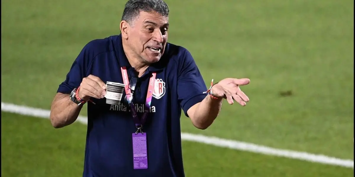 A pesar de que se fue hace un tiempo, la Fedefútbol sigue teniendo una obligación con el colombiano