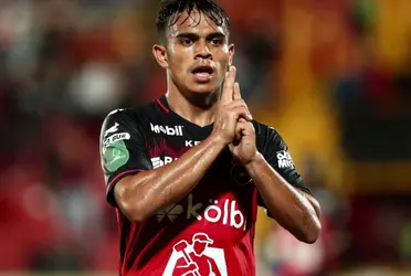 Aarón Suárez consiguió un destacado premio a la altura de los grandes.