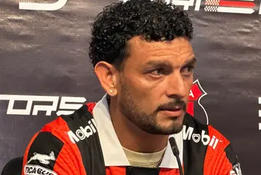 Alajuelense enfrenta a los Verdes de Belice este martes.