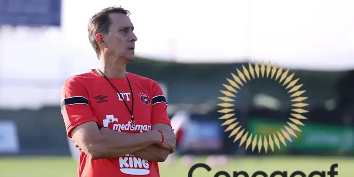 Alexandre Guimaraes en un entrenamiento de Alajuelense. Foto: LDA.