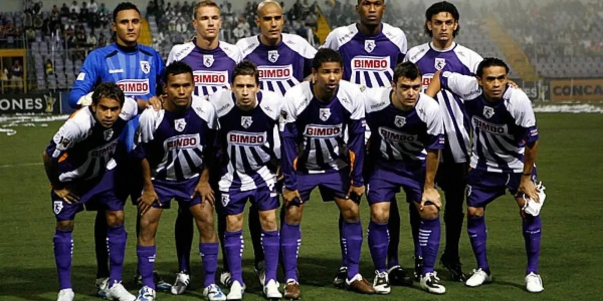 Alonso Solís vivió de una forma diferente la Navidad