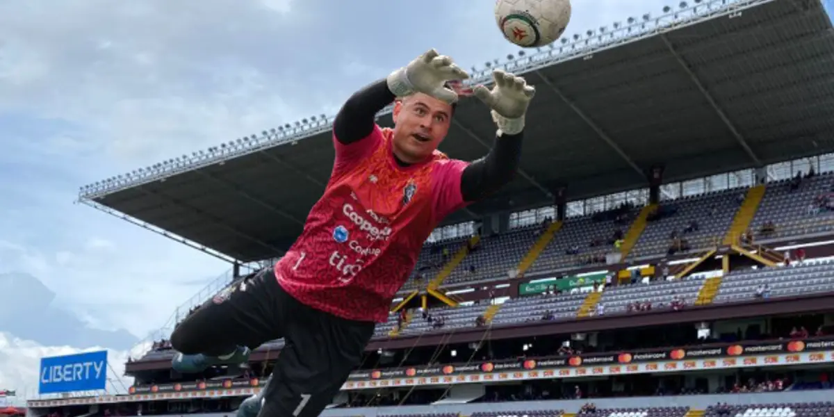 Arquero aseguró que le satisface mucho hacerles buenos a los equipos grandes del país