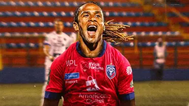 Atacante mantiene viva ilusión de volver a la Sele y le gustaría cumplir sueño en Alajuelense