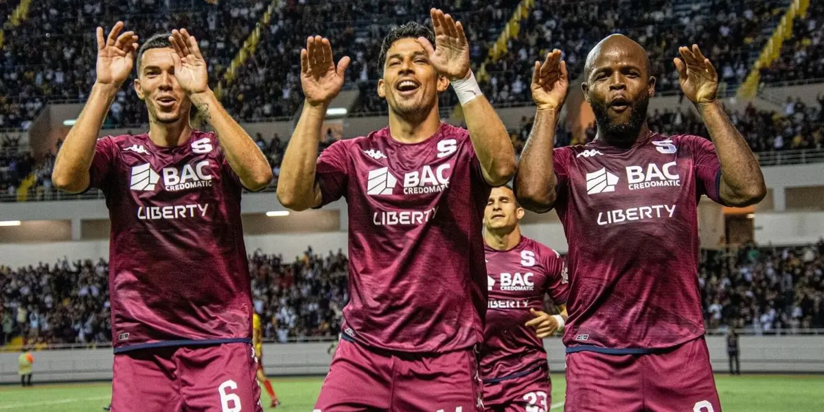 Atacantes de Saprissa están en la calle, pero el estratega resalta la contundencia para atrás