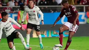 Capitanes de Saprissa y Alajuelense dicen que merecieron mejor suerte en el clásico nacional