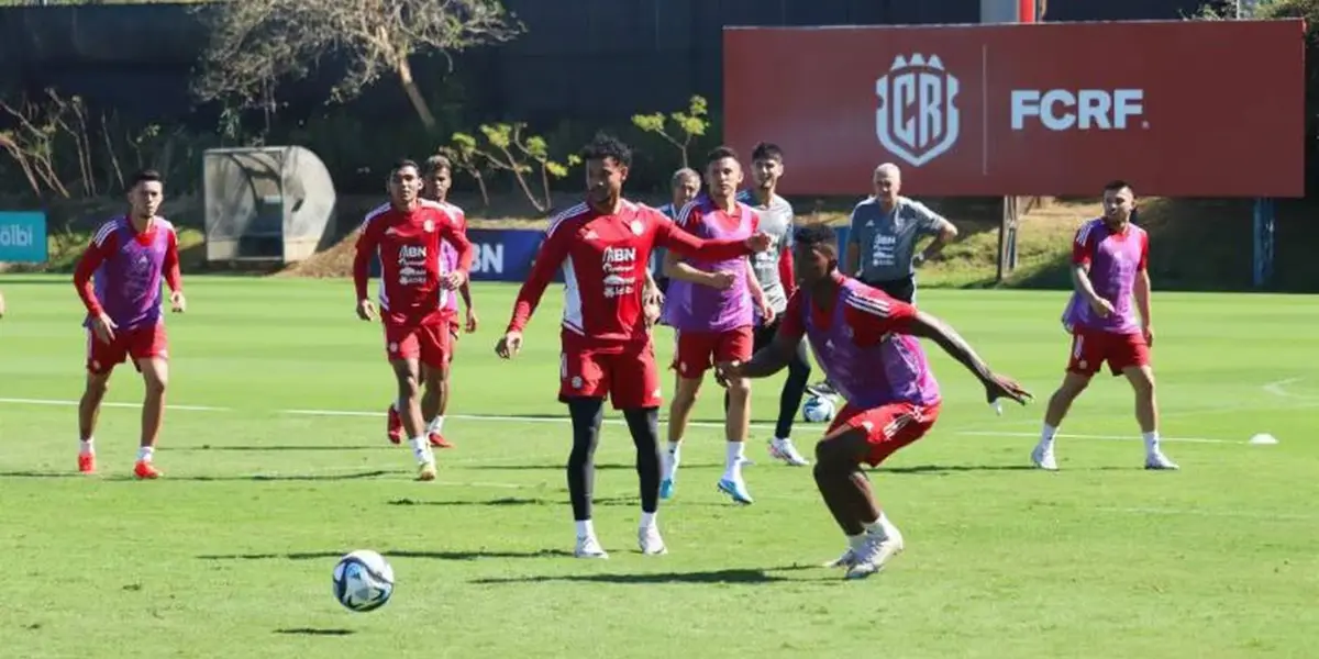 Combinado patrio volvió a entrenar este lunes con un par de detalles que destacan