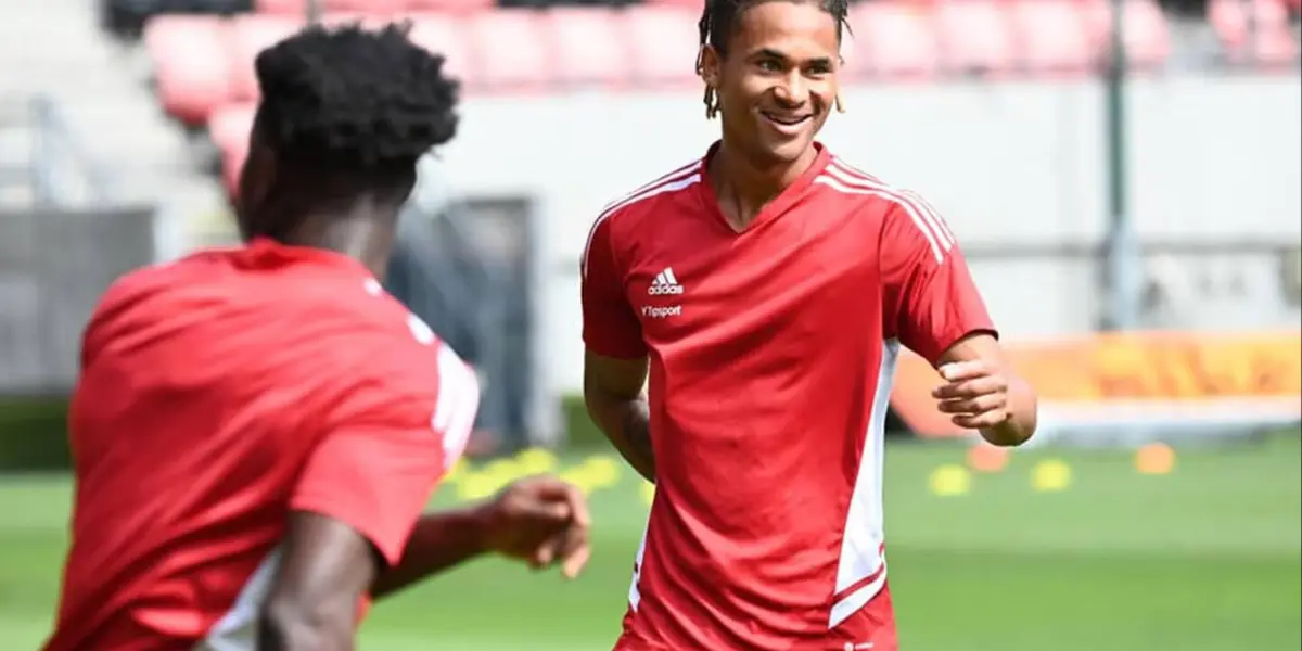 Crack deberá buscar club para el 2024 y la Liga tiene interés