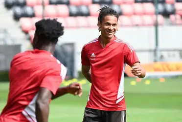 Crack deberá buscar club para el 2024 y la Liga tiene interés