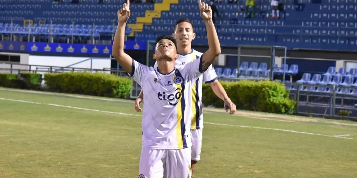 Crack juvenil cambia de equipo en la primera división