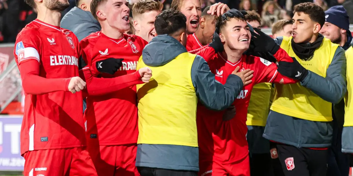 Crack tico le anotó a una de sus víctimas favoritas en la Eredivise