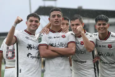 Defensor manudo reaccionó a la creatividad en redes sociales