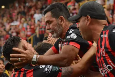Delantero de Alajuelense, habló sin tapujos sobre el club que lleva en su corazón