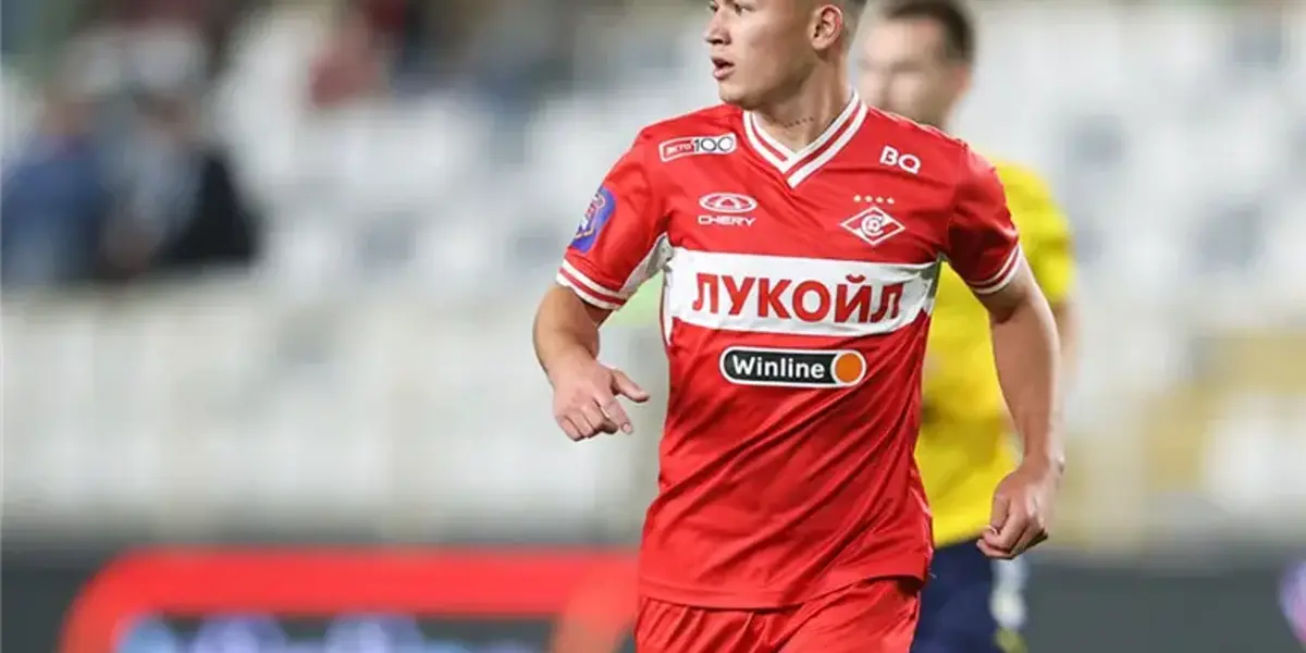 Delantero nacional marcó el 5-0 para cerrar la goleada en el partido amistoso de su nuevo equipo