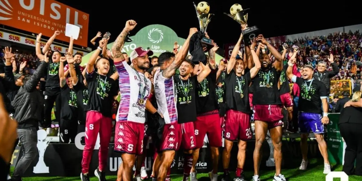 Deportivo Saprissa va en búsqueda del título 40 y anuncio flamante fichaje.