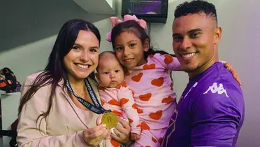 Dilana Espinoza aseguró que nunca olvidará a la afición morada, con la que fue feliz