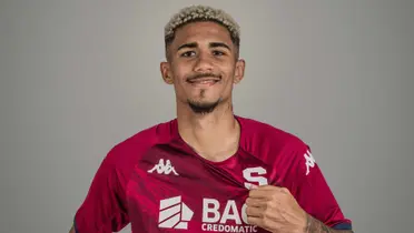 Eduardo Anderson no llena las expectativas y es criticado por la afición de la S