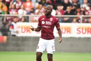 El ariete jamaiquino busca encontrar su mejor nivel en Saprissa.