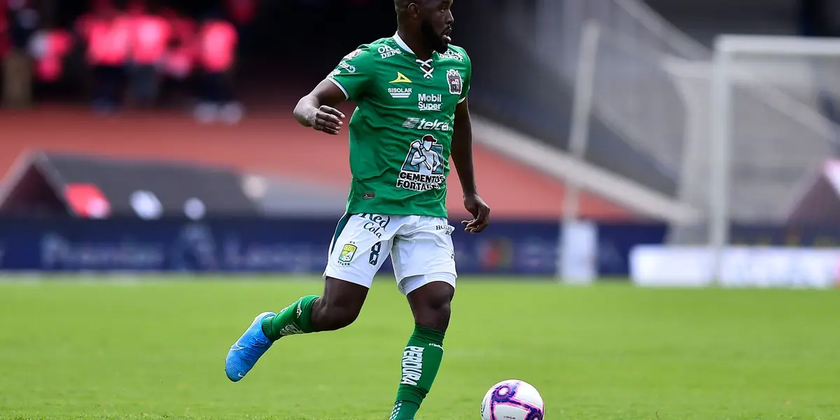 El artillero nacional ya está en Costa Rica para trabajar con selección nacional