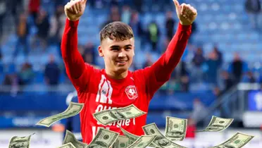 El atacante tico se fue del Twente por dinero, así lo reveló el club en un comunicado de prensa