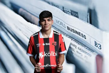 El considerado uno de los talentos de futuro de El Salvador finalmente debutó con el equipo manudo.