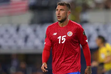 El defensor de la Selección de Costa Rica hace su análisis sobre el presente del equipo.