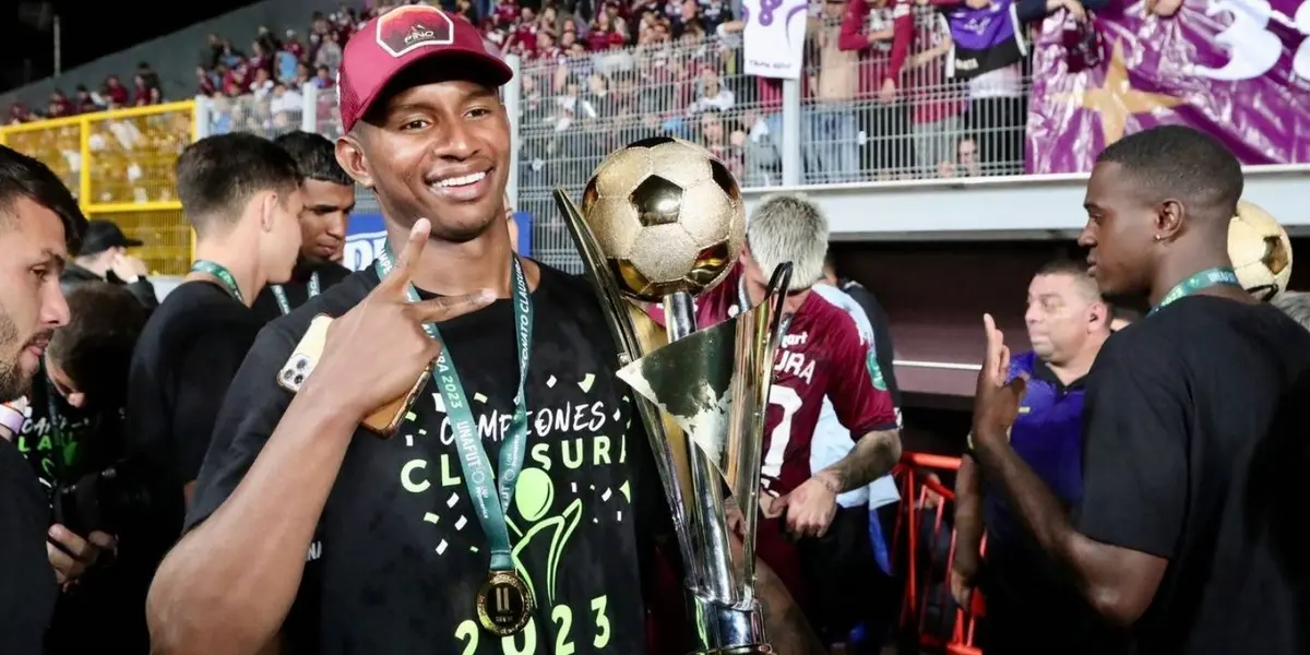 El defensor panameño dejó una frase que enamora al saprissismo.