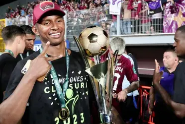 El defensor panameño dejó una frase que enamora al saprissismo.