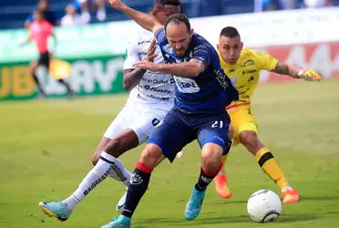 El delantero superó su lesión y apunta a lo más alto con su club