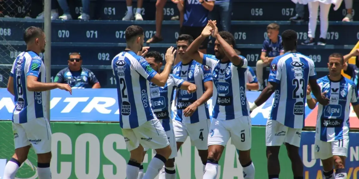 El equipo de Mauricio Wright recibió una insólita sanción por culpa de sus aficionados.