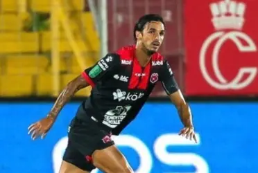 El ex capitán de Alajuelense demuestra su enorme faceta como persona.