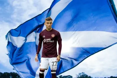 El extremo de la Selección milita en el Hearts de Escocia.