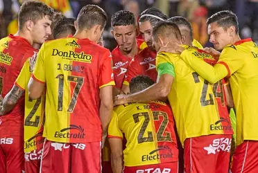 El extremo florense es uno de los que estaría saliendo del equipo