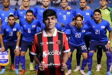 El futbolista salvadoreño es el nuevo ídolo de Alajuelense.