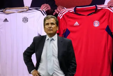 El héroe de la gesta de Brasil 2014 no le cierra la puerta a un regreso a la Tricolor.