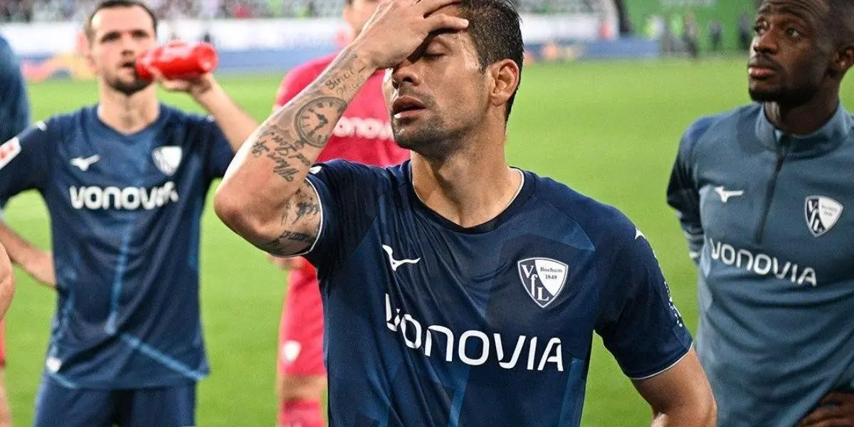 El lateral se estanca con su club en las últimas casillas de la Bundesliga