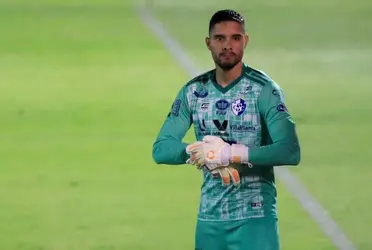 El meta de los blanquiazules no ve el momento del Cartaginés como para calificarlo de crisis.