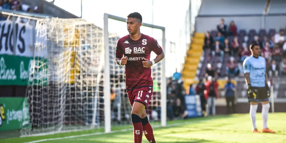 El nacional Álvaro Zamora ya está en Grecia para comenzar su aventura con el Aris de dicho país.