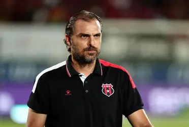 El técnico de los manudos habló ante los medios tras la victoria ante el Santos.