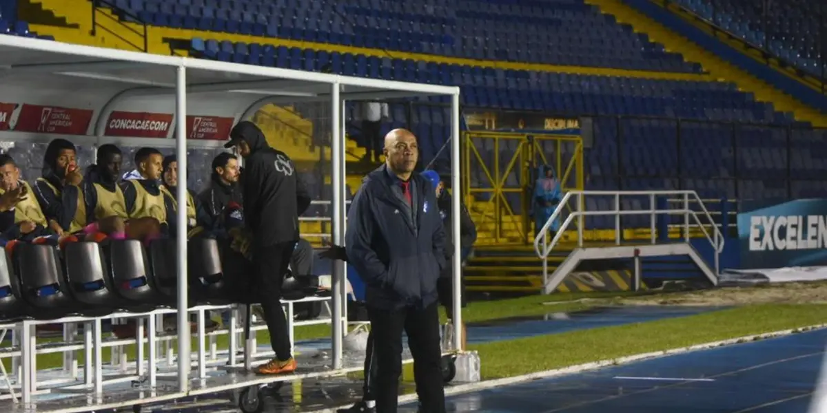 El técnico del Cartaginés dio la cara tras el golpe ante Comunicaciones.