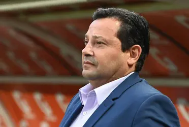 El técnico del Herediano recibió una dura sanción que lo dejará fuera por largo tiempo aunque podrá dirigir las semifinales ante La Liga