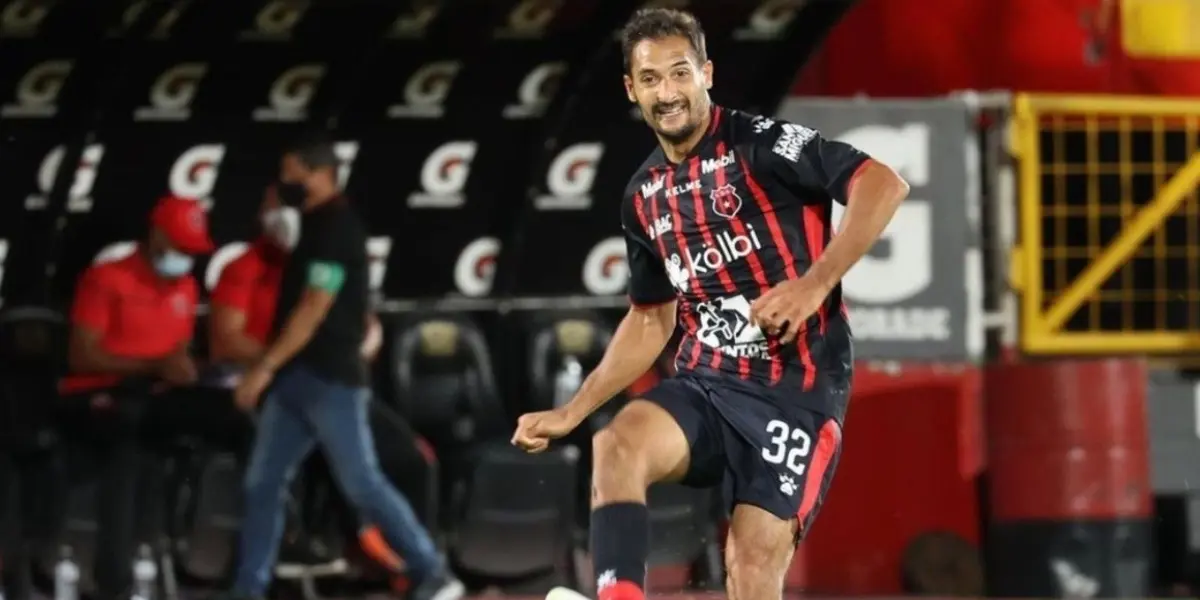 El volante de recuperación salió a defender al club de los que critican la falta de gol