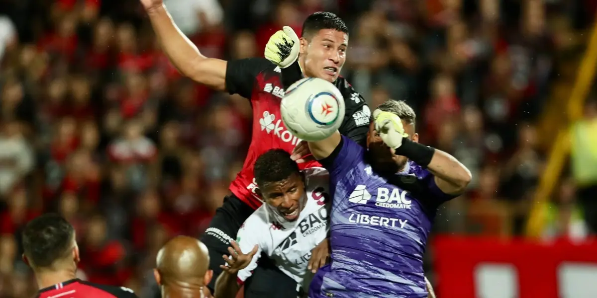 El volante ofensivo de los manudos reconoce y deja entrever el mayor de los anhelos para Alajuelense.