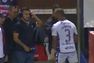 El zaguero de los morados perdió la cabeza ante San Carlos.