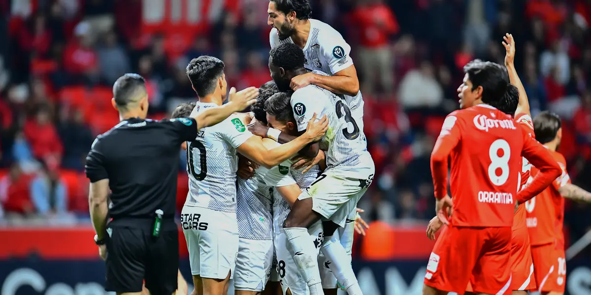 Equipo florenses ha sido arrollador, mientras que el ataque de los morados es de lo más cuestionado