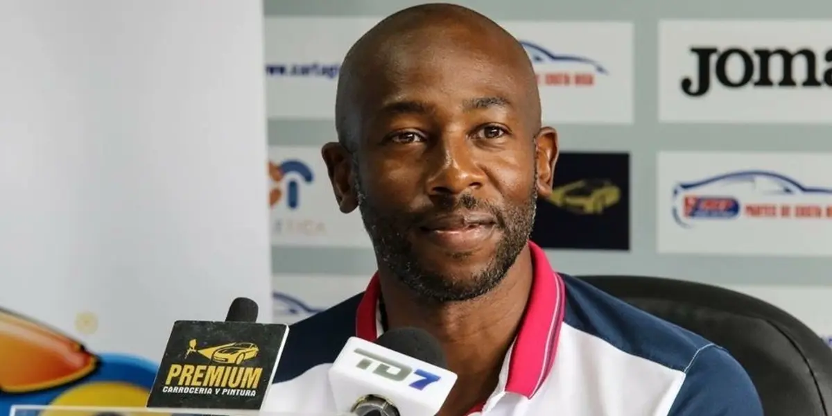 Es uno de los futbolistas más grandes del país y no tuvo piedad para opinar sobre el Saprissa