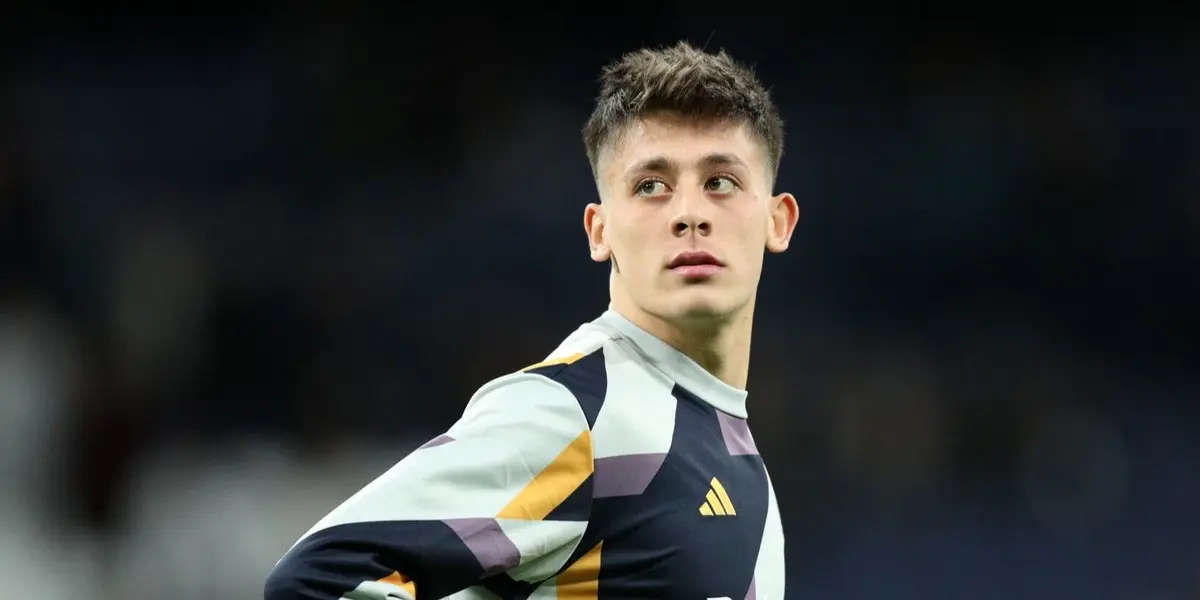 Esta lesión muscular es el resultado de una sobrecarga en su proceso de recuperación, un fenómeno común en el mundo del fútbol